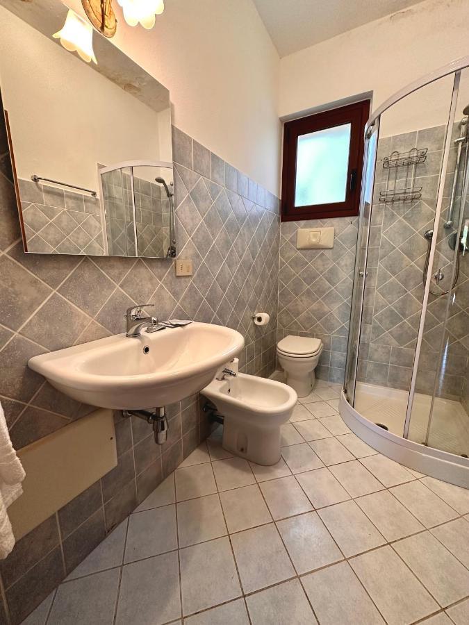 Sea Rocks House Villa Olbia Kültér fotó